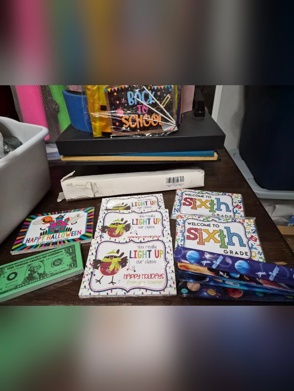 Classroom Pocket Cards Postcards  - Colorful Holiday & Grade Welcome Set